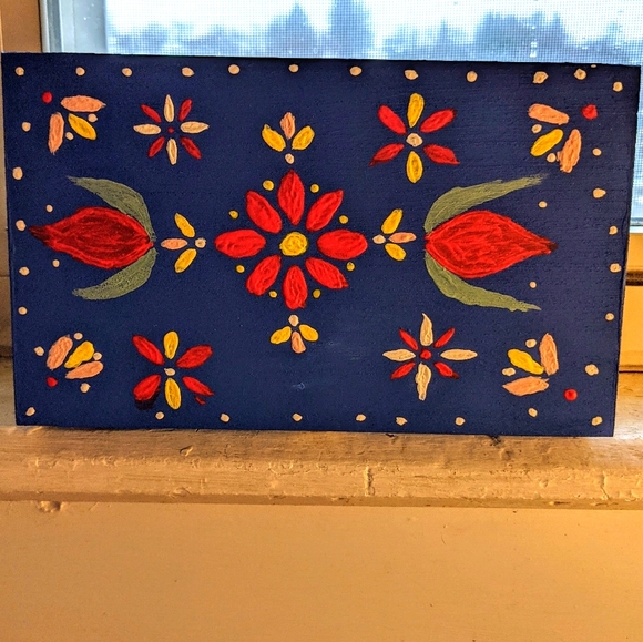 Hi! I am selling this hand painted wooden box - Picture 1 of 7